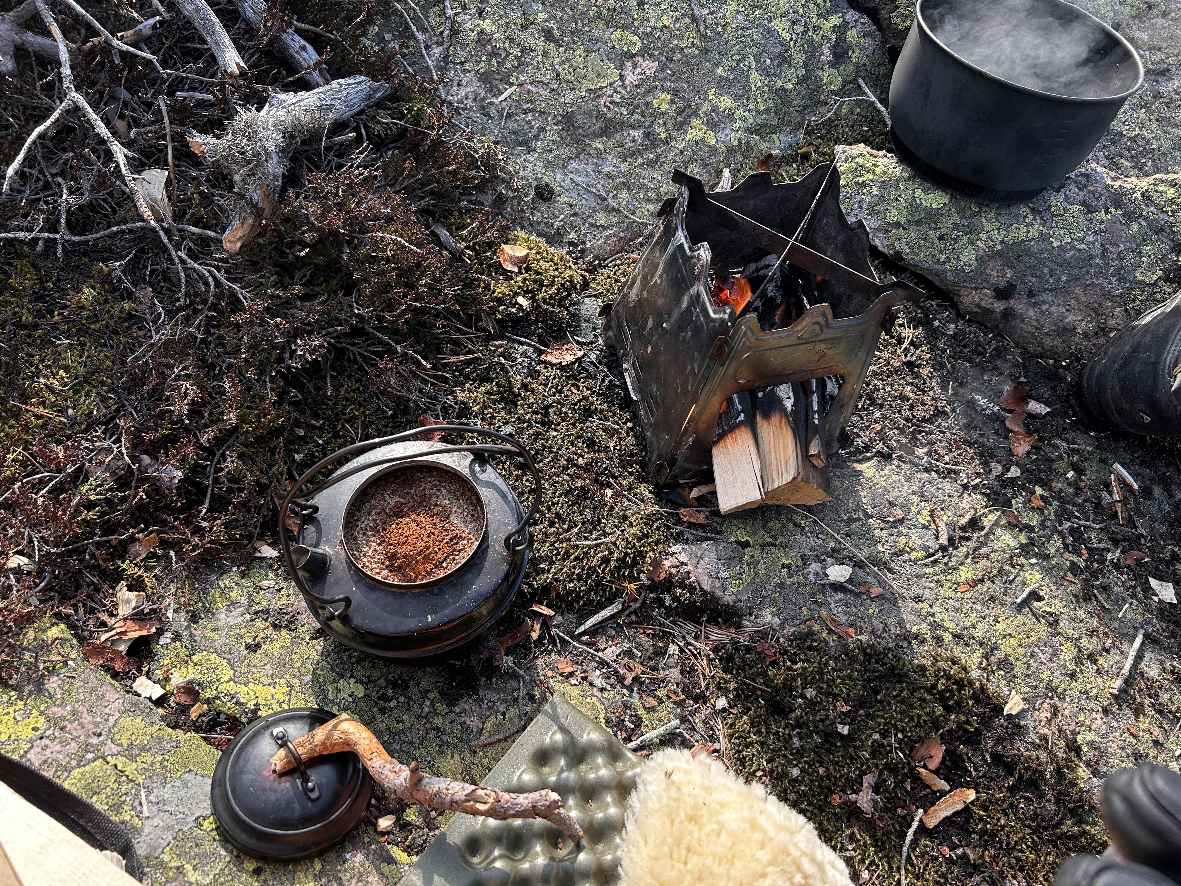 Kaffe på kvistbrenneren